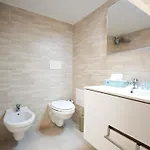 Vibo Sea View *