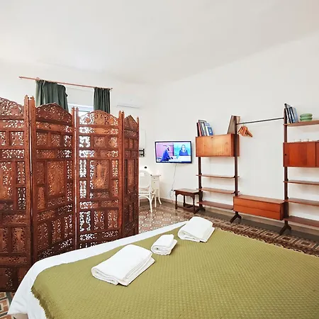 Vibo Sea View Apartamento *