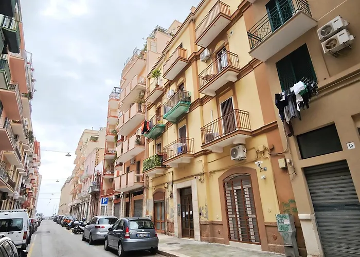 Vibo Sea View 公寓